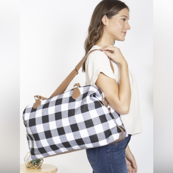ruggine Handbags - Black Buffalo Print Weekender Bag